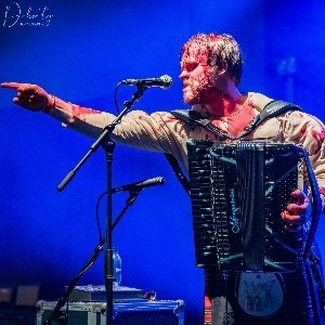 NETheatreGuide's tweet image. #ad Tickets now on sale
RuMac
Tickets: tidd.ly/3H2FuNK
The Cluny 2, Newcastle. Thursday 26 February 2026
Ruairidh Maclean A.K.A RuMac is a Scottish accordion player who started off playing traditional Scottish music and slowly drifted into a strange mix of genres.
