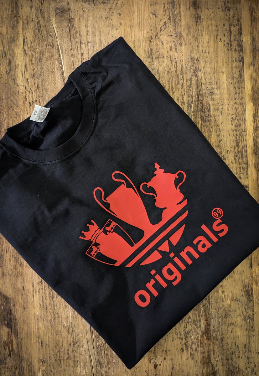 AlternativeMUFC's tweet image. I've got three spare t-shirts - made and ready for postage before 12pm today.
Originals tee:
1 x Medium
1 x X-Large
George Best tee:
1 x Medium
First come first served.
Only £10 each.
DM to grab one
🇾🇪🇾🇪🇾🇪