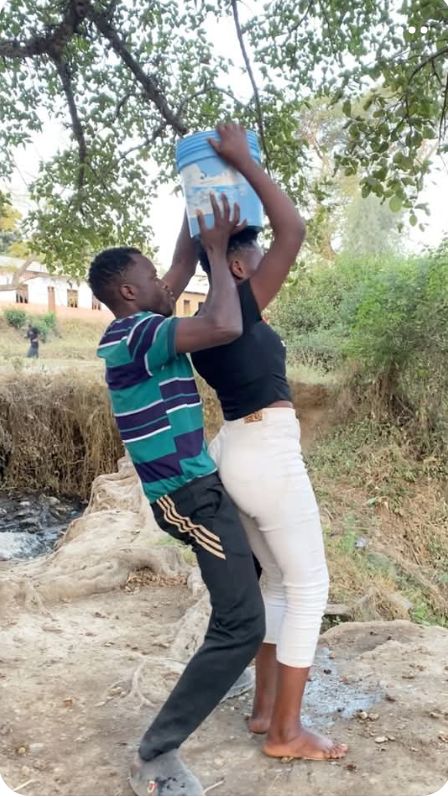 Kama sio kupitia mto,singewai onja Tako hii mwezi