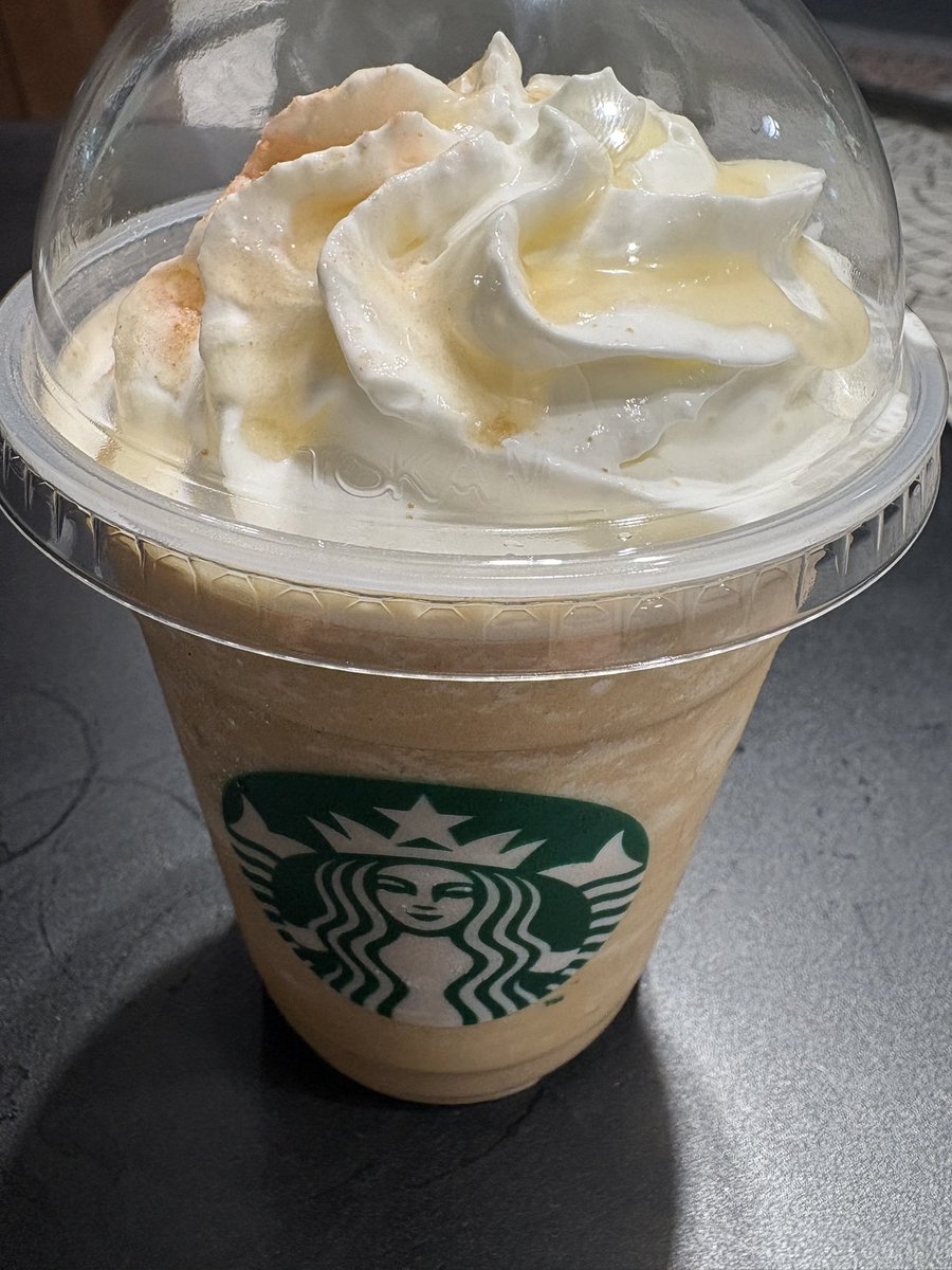 crmlpdng's tweet image. きのうの糖分補給。
#Starbuckscoffee