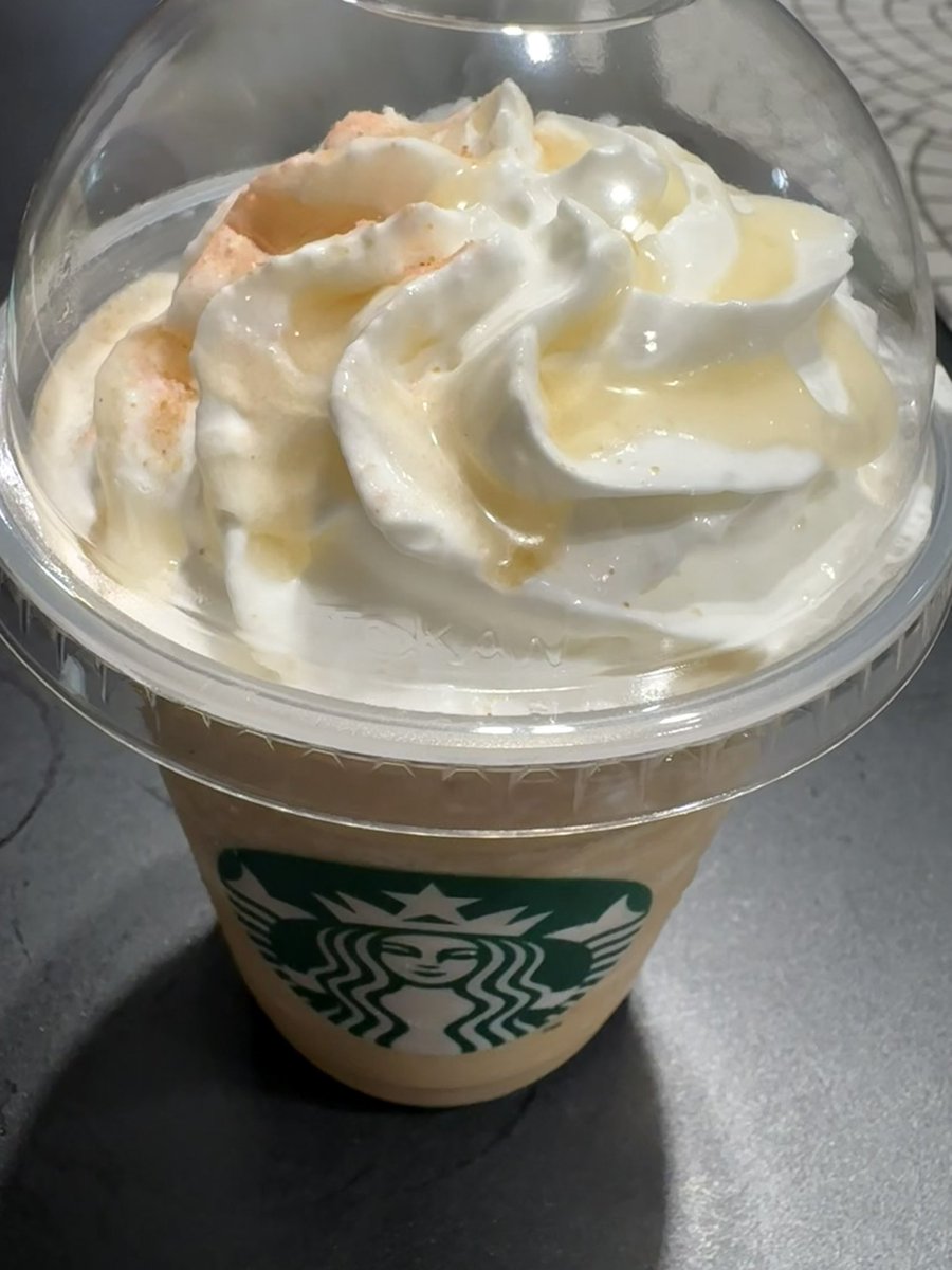 crmlpdng's tweet image. きのうの糖分補給。
#Starbuckscoffee