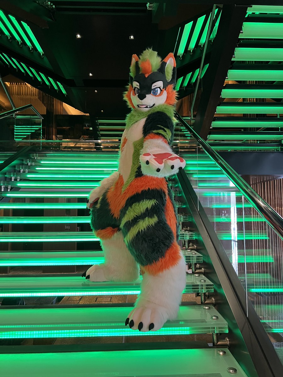 UTFG雖然結束了 但我們的旅程不會停下

#FursuitFriday