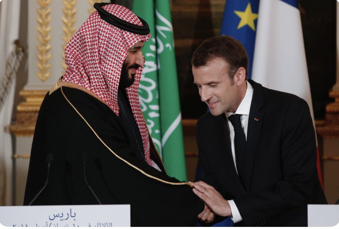 بفضل الله ثم بمجهودات المملكة العربية السعودية ..
#فرنسا أول دولة عظمى تعترف بدولة #فلسطين، وتعلن ذلك أمام العالم في مقر الأمم المتحدة الأسبوع القادم،
#السعودية_لاتطبيع_مع_اسرائيل دون اعترافها بدولة #فلسطين