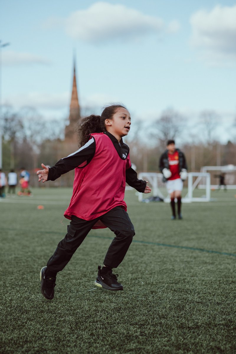 MU_Foundation's tweet image. Street Reds: out for summer โ๏ธ
Our last sessions take place tonight and weโve loved having you all with us this season โค๏ธโฝ
Enjoy your holidays and weโll see you in September ๐
#PLKicks | #ManUtdFoundation