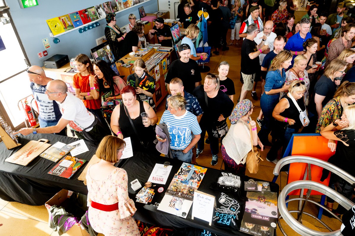 SummernightsBOS's tweet photo. Who's ready for this weekend's show?

Check out Sara-Louise Bowrey's photos for just a snapshot of what's to come this weekend. Expect boutique stalls, stunning views - and, of course, a show to remember!

Final tickets available now via: https://t.co/LnqApqB10c https://t.co/OoAFmRuJIF