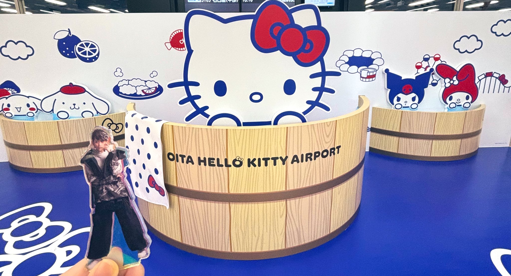 ハローキティ　大分限定　臼杵バージョン また未来で会おう！ on X: 