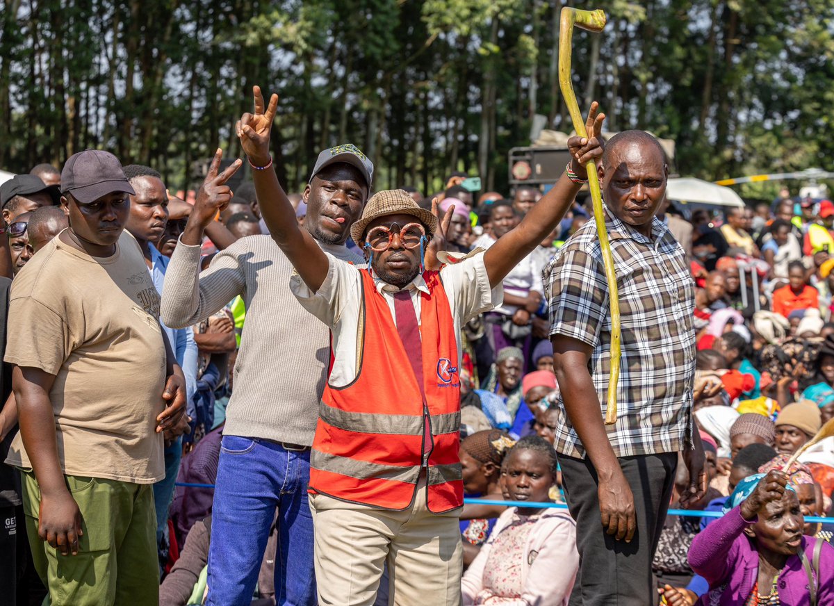 HonWetangula's tweet image. I am delighted to visit the breathtaking Highlands of the Gusii Region, specifically Bobasi Constituency at Nyamache Grounds, following the invitation of Kisii County Woman Representative, Hon. Dorice Donya.
Our unwavering commitment remains centered on empowering women and…