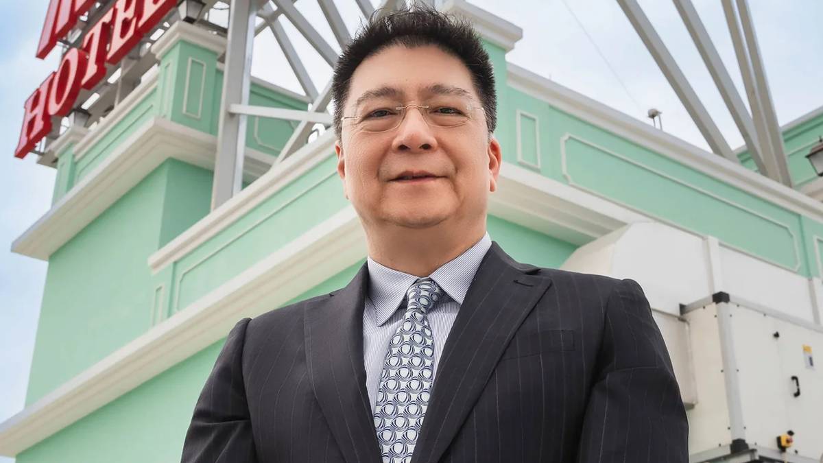 #Interview with Simon Sio | Breathing New Life into Hotel Central Macau

➡️ Read more on: muse.international/simon-sio-on-b…

Enter now!
musehotelawards.com

#MUSE #MUSEawards #MUSEHotelAwards #HotelAwards #hotelowner #MUSEFeature #MUSEWorld