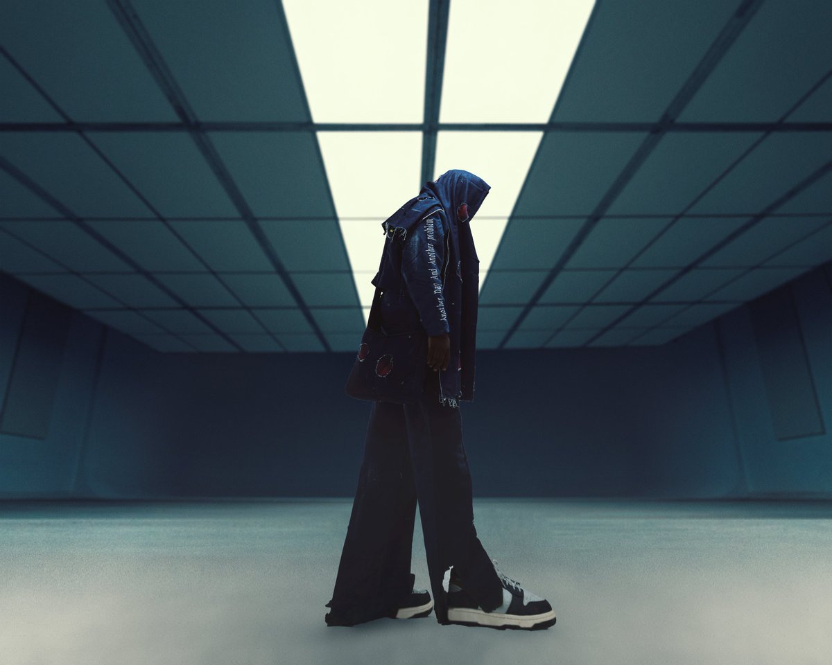 SMBello5's tweet photo. Check out this stunning one-of-a-kind outfit by ROOTS & DENIM, crafted in honor of the Homeless Album! ๐ธ Shot by me in a minimalist vibe.
#ROOTSANDDENIM #HomelessAlbum #FashionArt #FUJIFILM https://t.co/gESkVybgA6