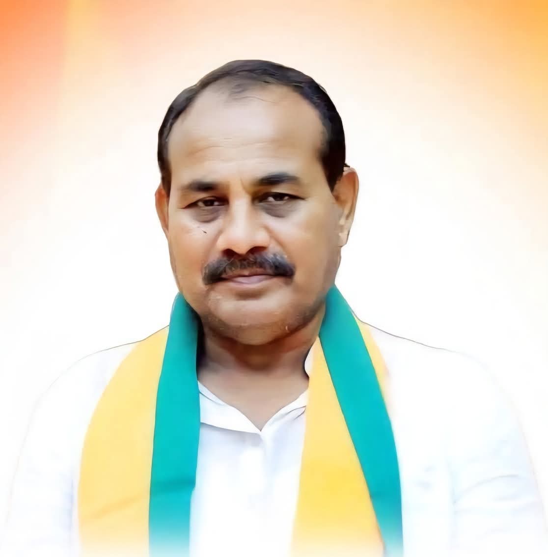 उत्तर प्रदेश सरकार में मा. कैबिनेट मंत्री श्री दारा सिंह चौहान जी आपको जन्मदिन की हार्दिक बधाई एवं मंगल शुभकामनाएं...

प्रभु श्री कामतानाथ स्वामी जी से आपके उत्तम स्वास्थ्य, दीर्घायु जीवन की मंगल कामना करता हूं!!