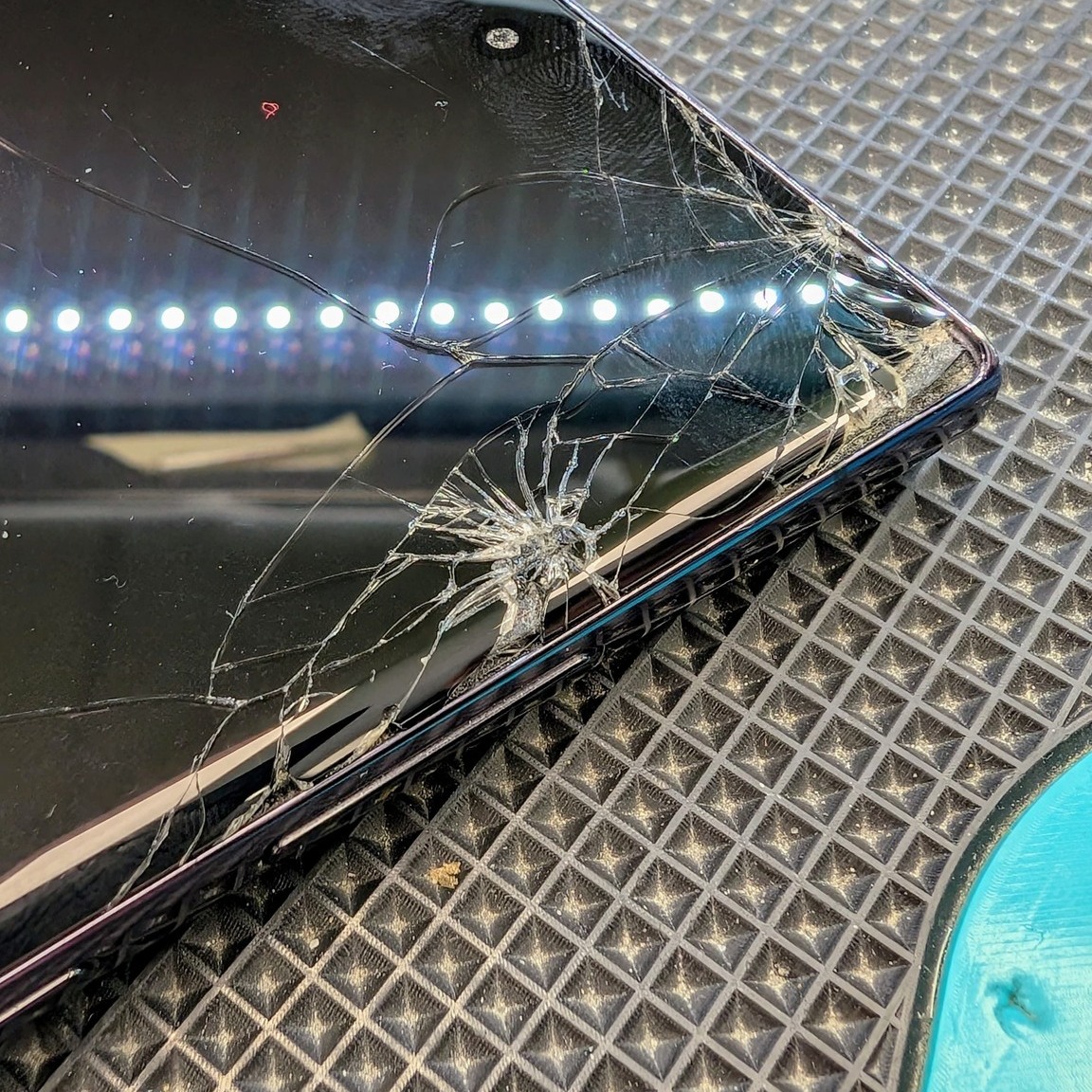 This Screen’s a Goner… Or Is It?

This Phone came into our store looking like it had hit the deck hard but don’t worry, we are on the case!

Whether your screen's cracked, smashed, or unresponsive, we’ll have it back looking brand new with a lifetime warranty on screen repairs.