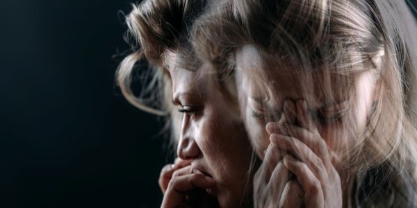 Leer meer over de relatie tussen PTSS en verslaving, en hoe je beide effectief kunt behandelen. Voor meer informatie bekijk onze website. #ggz #verslaving #traumazorg

leidscongresbureau.nl/events/webinar…