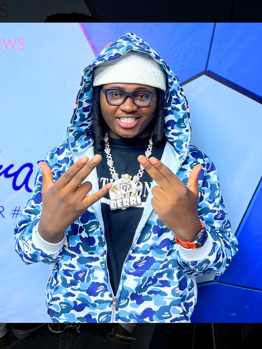 <a href="/TigaBerri/">berri_tiga</a> brought nothing but great energy to the Lunchtime Show as he shared his music journey with us 🔥💯 

#berritiga #lunchtimeshow #music #afrobeats #amapiano #conversation #entertainment #trending #YourNo1FamilyRadio