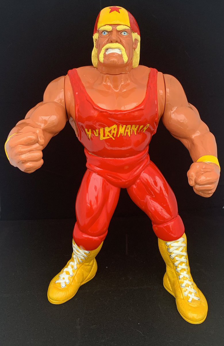 Yesterday was a sad day for people born in the 80’s. #HulkHogan was an icon that spanned pop culture and took #WWF to the mainstream. This weeks #hWoFigureFriday is dedicated to my childhood hero with a custom talking Red Hogan I made. Rest in power Hulkster ❤️