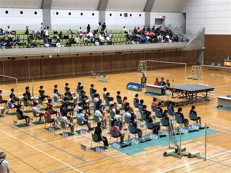 _ichifuna's tweet image. 【バドミントン部】東西選抜大会 結果報告
岐阜Bluvicドリームカップ2025(東西高校生選抜バドミントン大会)
女子シングルス
ベスト16 光野 瑠凪
残念ながら負けてしまいましたが、全国ベスト16です!
全国各地から集まった選手と試合をすることができ、充実した大阪遠征になりました。
#市船