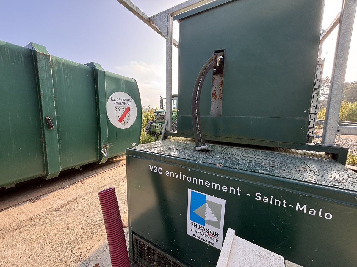 🤝 Depuis plusieurs années, V3C Environnement accompagne l’Île de Bréhat dans la fourniture et l’installation de ces équipements techniques performants.
#V3CEnvironnement #Sulo #Sacria #Pressor #GestionDesDéchets #ÎleDeBréhat #TransitionÉcologique #savn
