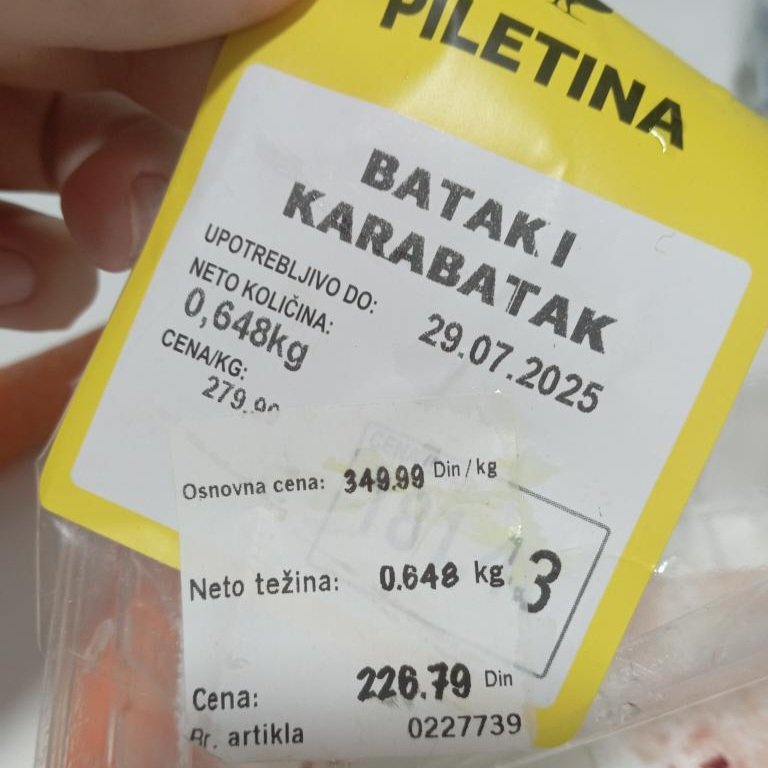 UBKEFEKTIVA's tweet image. Kako Lidl časti svoje potrošače❓
Na osnovnu cenu od 226,79 din, na kasi odobri popust, pa cena, posle "umanjenja" bude 181,43 din.
A na nalepnici ispod, vidi se da je zapravo regularna cena bila 181,43 din‼️