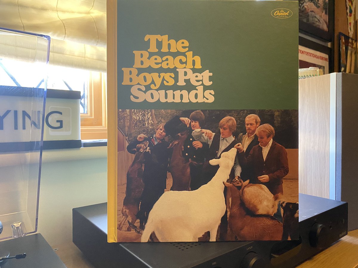 TimSmith2021's tweet image. Love & Mercy, plus magnificent music, will be in plentiful supply, at this evening’s 'Paul Sexton Presents : Brian Wilson Night' at The Sound Lounge, Sutton…