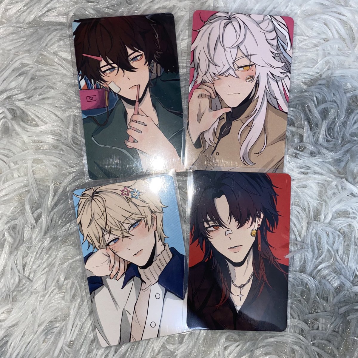 reigensales's tweet photo. #reigensells
wts lfb onhand ph please help rt

🪷 honkai star rail hsr danheng, jing yuan, gepard, blade 6baji photocards
— ₱45 each / ₱170 set prio payo | 1 week reservation 
— good condition
— x rush shipping !! 

💳 bpi, gcash, maya
🚛 ggx, lbc, j&amp;t, sdd

dm/reply to claim! https://t.co/2CChIiIpyW