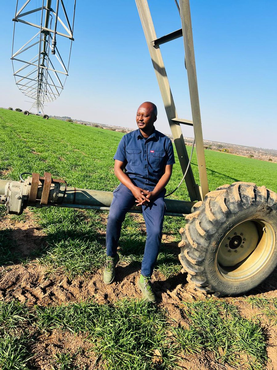CapricornFM's tweet image. #BreakfastWithTheGreats | Agricultural expert and lecturer Dimpho Xaba joins @Linds_Manzini to share his journey in agriculture and how he's empowering youth and farmers through education, sustainability, and innovation in South Africa.
Listen to the #CapricornSunrise and be…