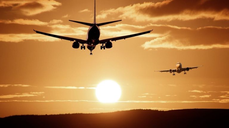radionigeriahq's tweet image. The Federal Government says it’s working to evacuate Nigerians stranded in Bambari, Central African Republic, after a viral video showed them in distress, allegedly abandoned by their employers. #Nigeria #Diaspora #Rescue #CAR radionigeria.gov.ng/2025/07/25/fg-…