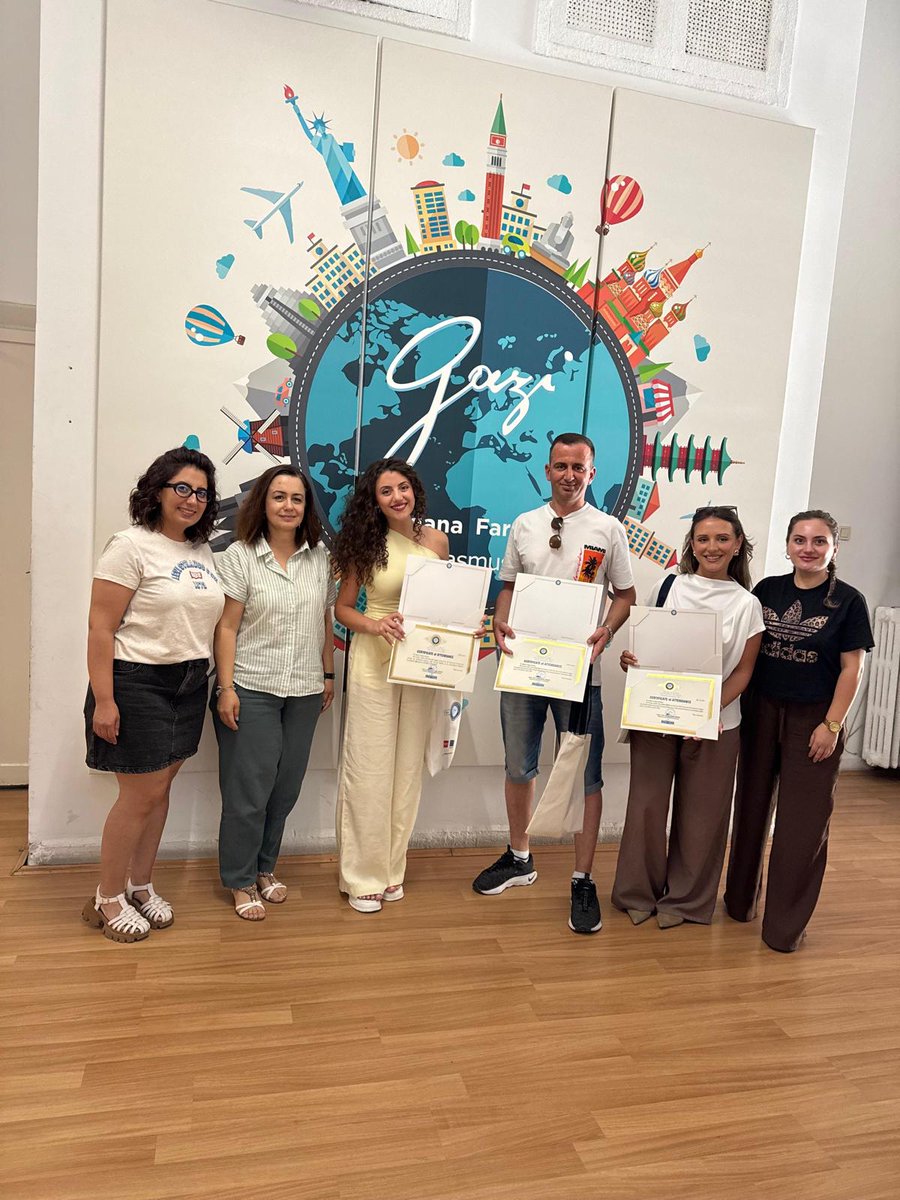 Erasmus+ KA171 Projesi partnerimiz Kosova Universum College'dan 3 personel eğitim alma hareketliliği faaliyetini Koordinatörlüğümüzde gerçekleştirdi.