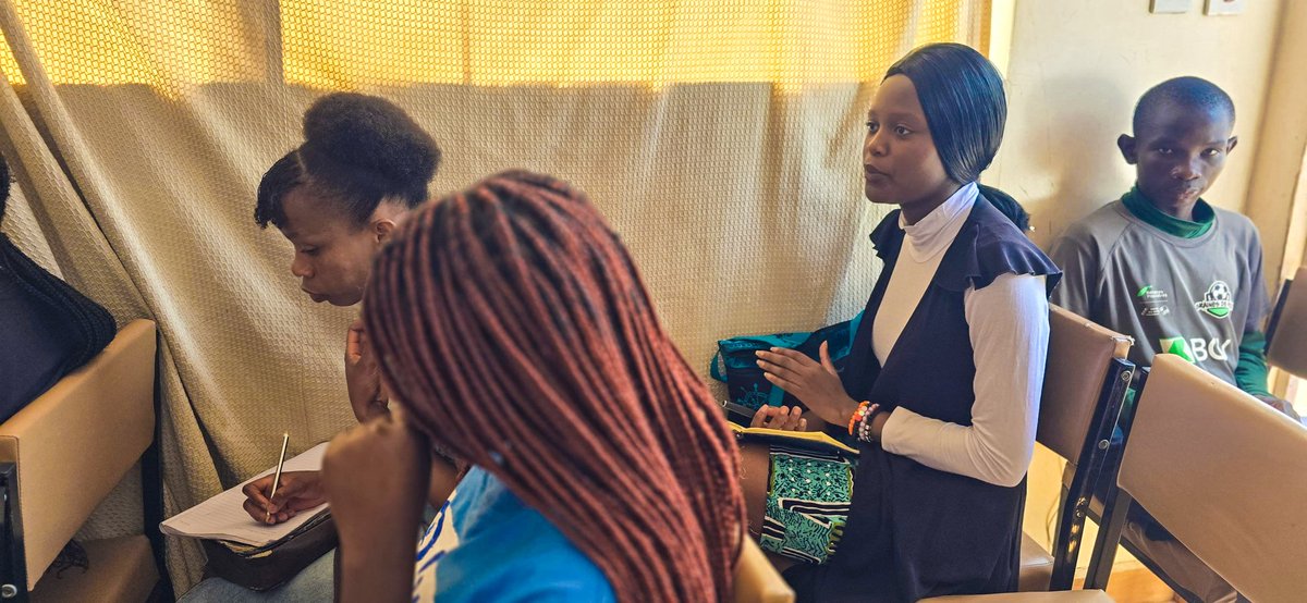 AmplifyhopeAfr's tweet image. Imara Young Professionals Program 
📚 Empowering Youth through Employability Skills and Professionalism Training 💼
Yesterday, we continued with our life skills training sessions in which we were privileged to host a transformative training session on Employability Skills and