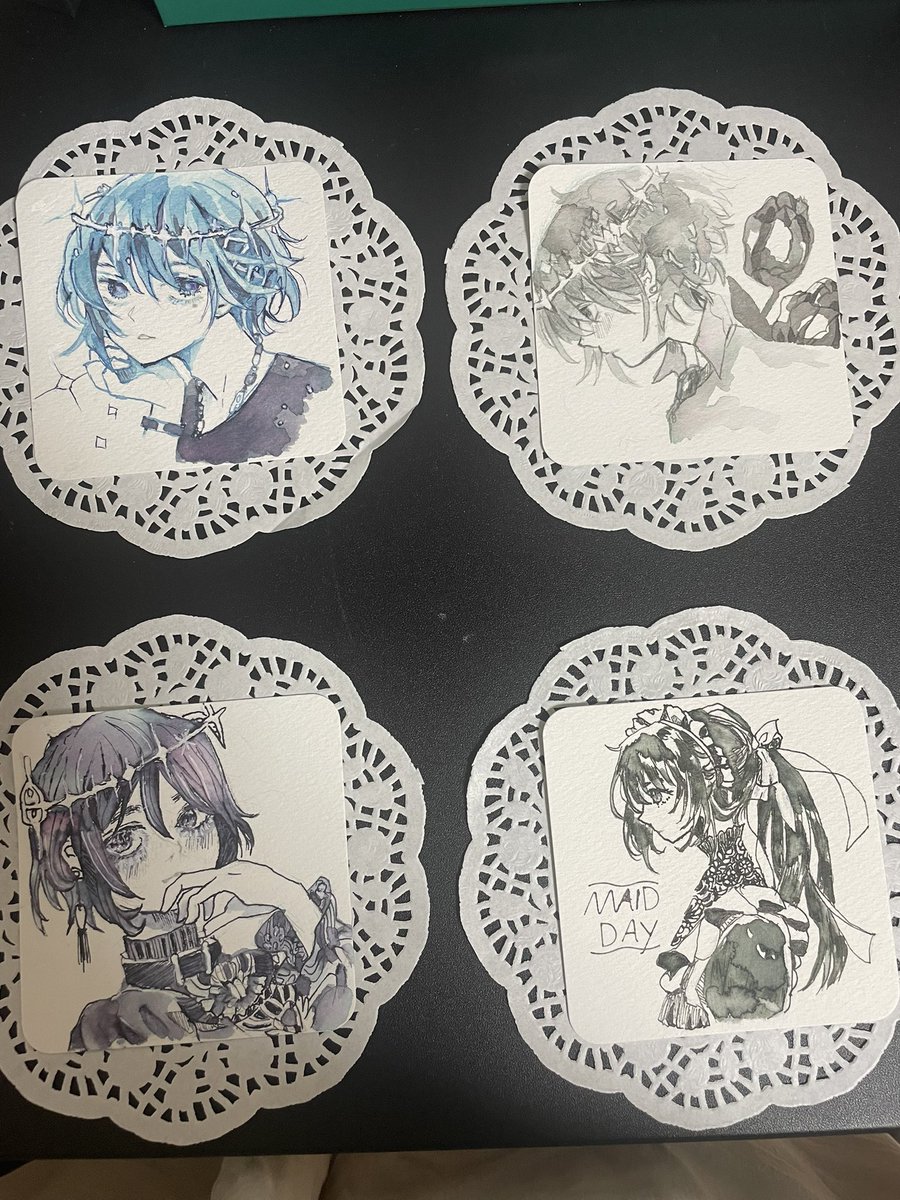 7月25日(金)20時～
Boothをあけます

追加した作品もよろしくお願いします。インクアートについては少し装飾がはいります。

良きご縁がありますように
ごゆるりと〜
bluemoon8.booth.pm