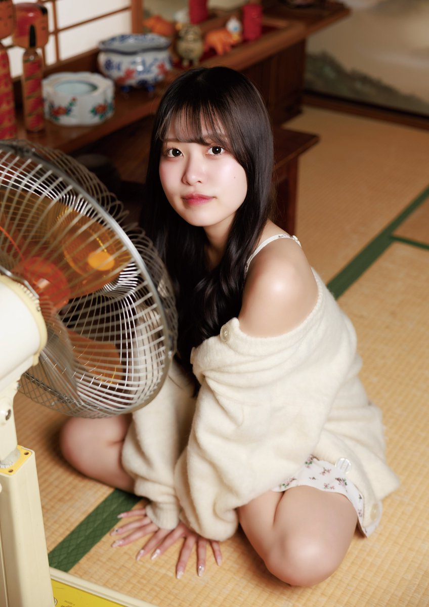 #秘密の写真展 Ⅹ
A3おまかせ展示 2/3

#横山ゆあ
#はいぱぁカメラ🌊