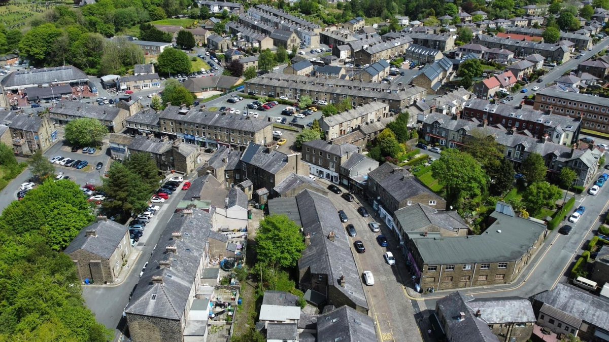 Rossendale Borough Council (@rossendalebc) on Twitter photo Local community groups, businesses and residents are invited to submit their project ideas that will shape the future of Crawshawbooth, Rawtenstall, and Waterfoot.
Click here to find out more👉bit.ly/PlanForNeighbo…
📩Or email: economicdevelopment@rossendalebc.gov.uk Local community groups, businesses and residents are invited to submit their project ideas that will shape the future of Crawshawbooth, Rawtenstall, and Waterfoot.
Click here to find out more👉bit.ly/PlanForNeighbo…
📩Or email: economicdevelopment@rossendalebc.gov.uk