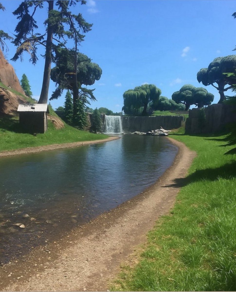 Went for a walk by the lake today. Peak Norwegian summer 🥵