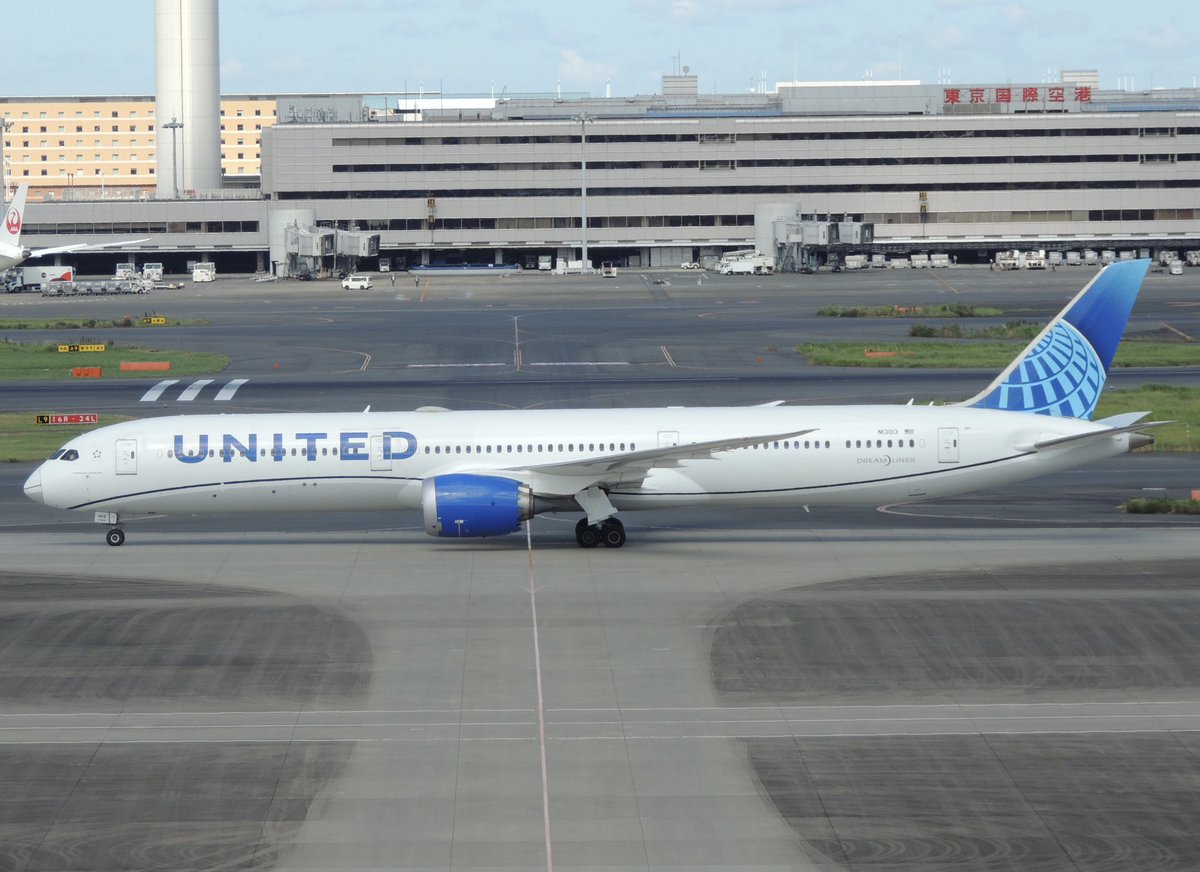 SS_Plane_Car's tweet image. #見た人は無言で真横写真をあげる