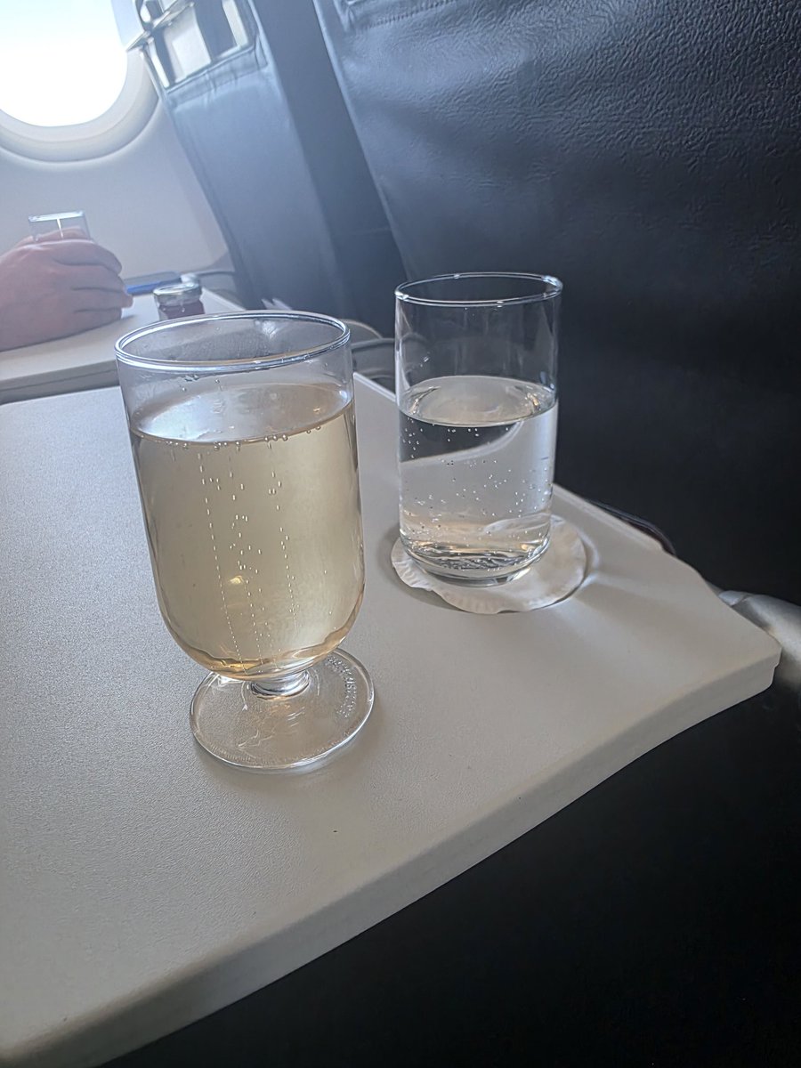daykv369's tweet image. Bubbles in the air, oopsie π€ͺπ₯