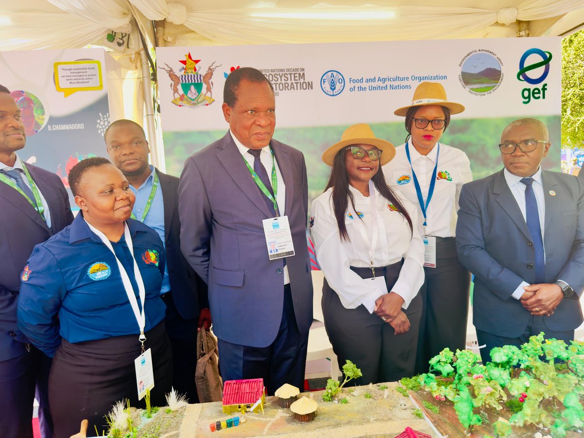 📍**Live from #COP15 | Victoria Falls**
DSLIP is proud to showcase innovative wetland solutions at the ongoing COP15 exhibition. We were honored to host H.E. President <a href="/edmnangagwa/">President of Zimbabwe</a> at our booth as he toured the exhibits following the historic opening ceremony. 🌍💧
#wetlands