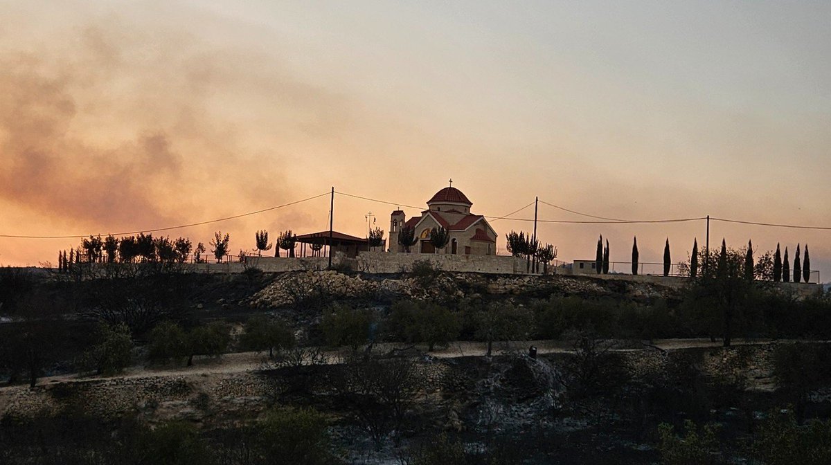 Cyprus in flames ‼️ 

The community <a href="/cypr24eu/">cypr24eu</a> is raising funds to support victims of the devastating wildfires in Cyprus. 

✅ All donations will go directly to the victims via the official channel designated by the authorities.

Donate here: 4fund.com/z/cyprus-fire