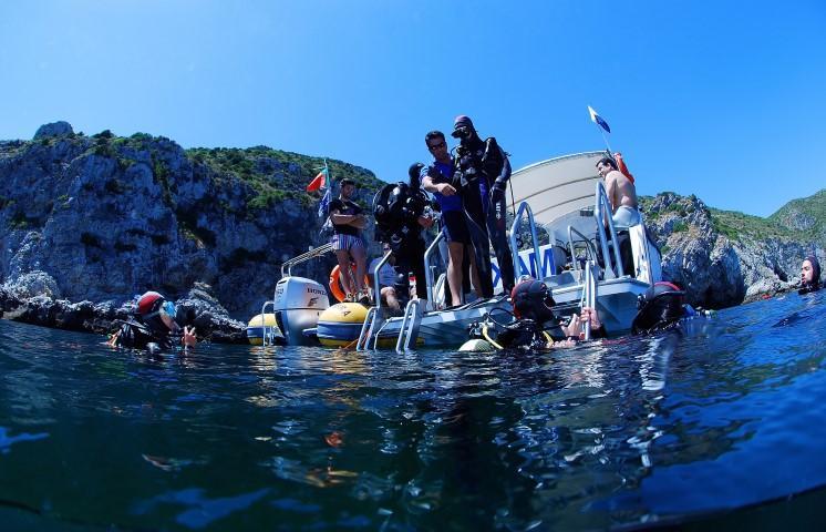 Lisbon and Scuba Diving
If you want to spend a week in Portugal and dive for your next vacation, this is the right plan for you. Come and dive with us!
portugaldive.com/best-holidays-…
#portugaldive #divinginportugal
<a href="/DiveCambodia/">Scuba Nation</a> <a href="/StellarDivers/">The Dive Team</a> <a href="/WraysburyDive/">Wraysbury Dive Centr</a> <a href="/SDIdivers/">SDI Divers</a> <a href="/TDIdivers/">TDI Divers</a>