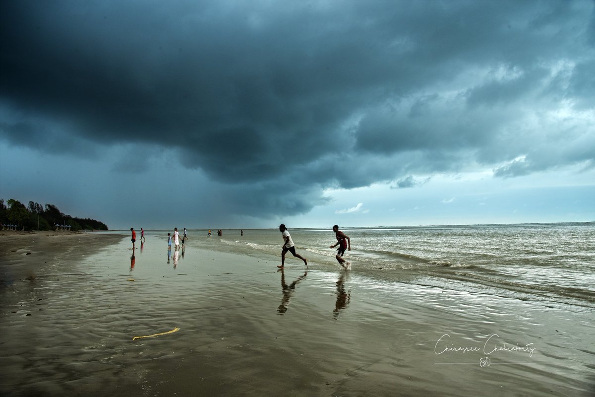 Kolkata Cloud Chasers tweet media