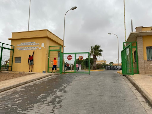 📢 Desde CPM denunciamos la falta de condiciones dignas en el centro Purísima, tanto para menores como para trabajadores. Proponemos su municipalización, pero el gobierno del Sr. Imbroda lo rechaza. Seguiremos exigiendo un cambio real.
#Melilla #Purísima #cpmelilla