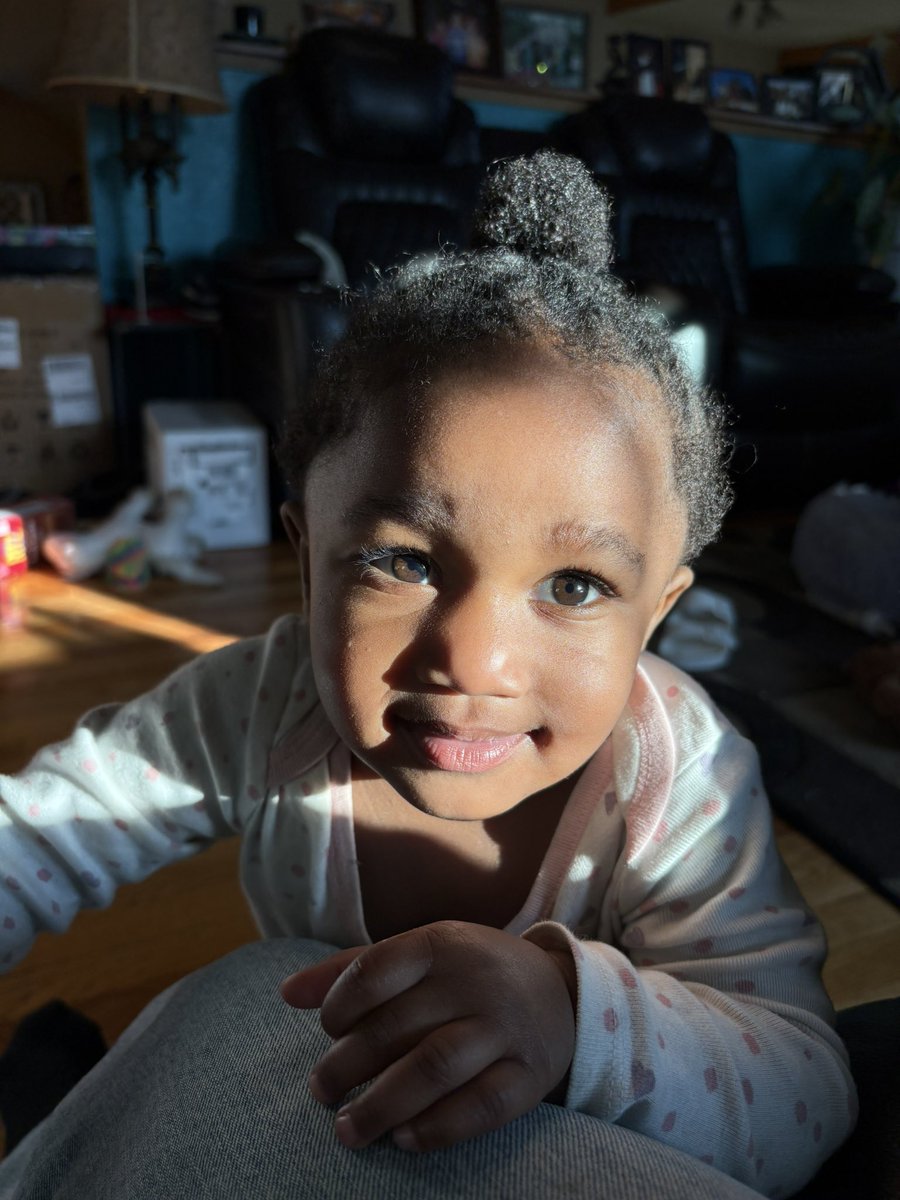 i_RunDMC's tweet photo. My sister takes the best photos of my daughter 😍 https://t.co/p49vBRAJTa