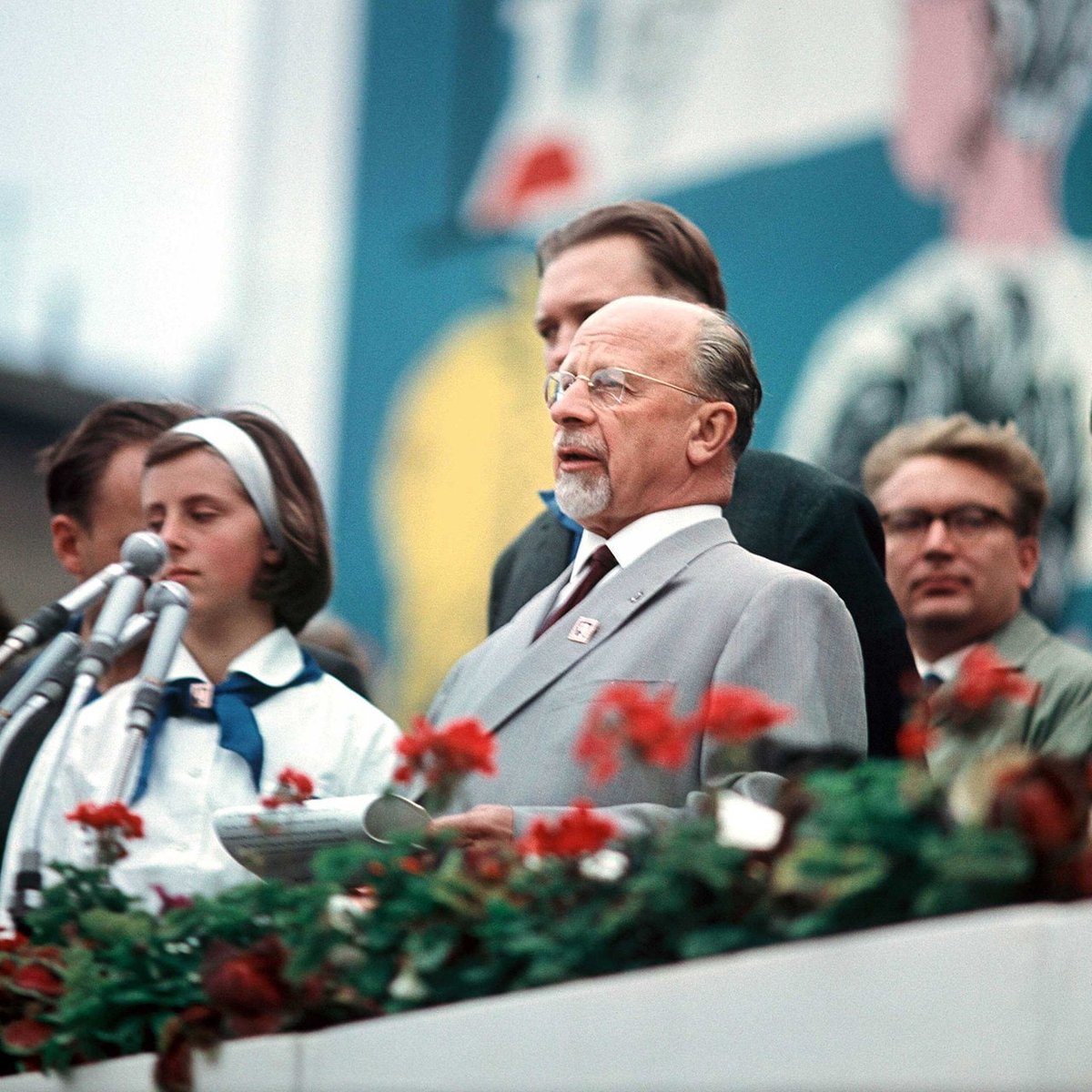 RedPlaneta2's tweet image. #TalDíaComoHoy de 1959 Walter Ulbricht fue nombrado primer secretario del Partido Socialista Unificado de Alemania (SED).