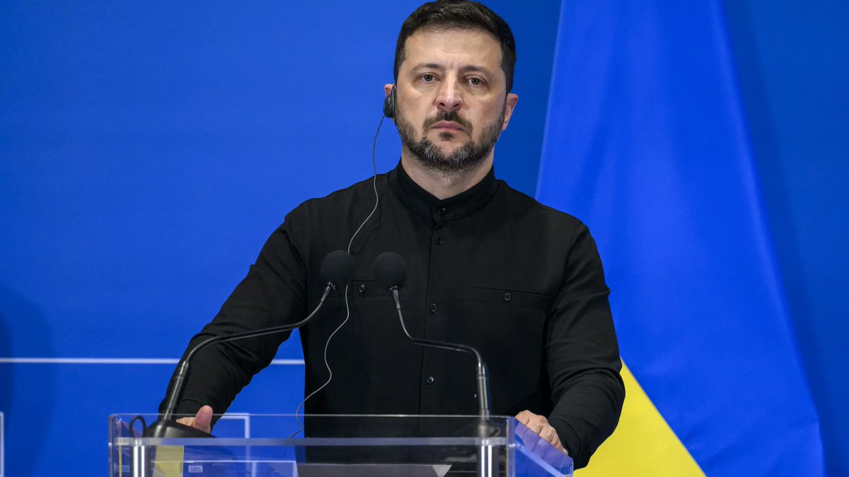SebaGobert's tweet image. Le projet de loi pour restaurer l'indépendance du NABU/SAP sera étudié/voté le 31 juillet.
Zelensky a désamorcé la crise avec ce qui s'apparente à des excuses: "Il aurait du y avoir un dialogue/il m'est très important que nous écoutions et réagissions. Nous avons réagi".