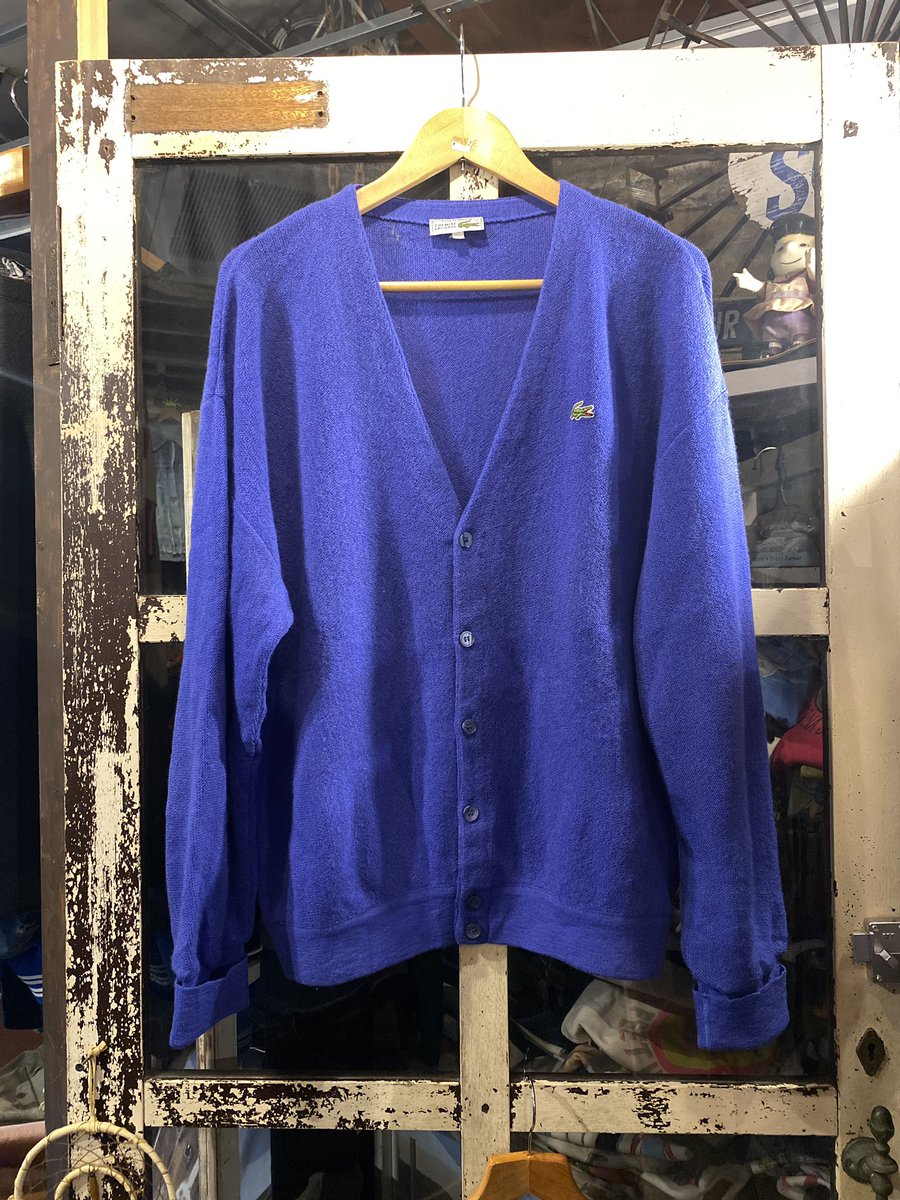 zombieused's tweet photo. ブルーが良いですね。
フランス製の伝統的ワニはいつも味方 https://t.co/oQTZW926AR