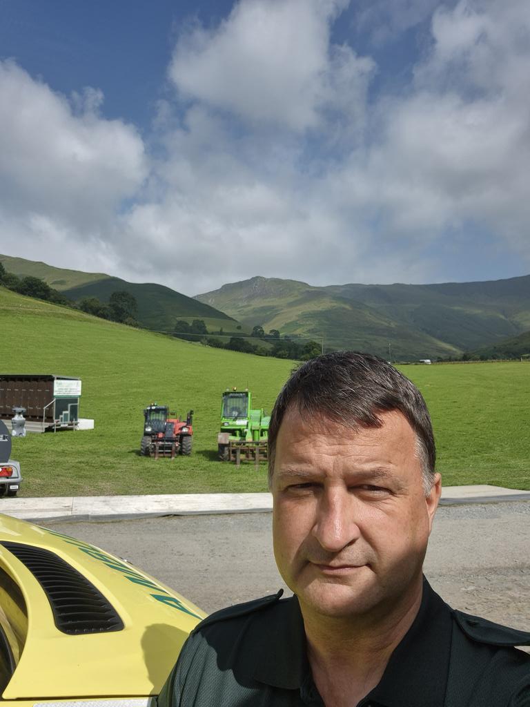 I think I took a wrong turn somewhere... this does not look like London any more...