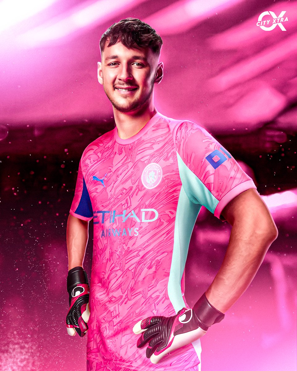 City Xtra (@city_xtra) on Twitter photo BREAKING: #ManCity have agreed a deal to sign James Trafford as their new goalkeeper. Here We Go, confirmed by <a href="/FabrizioRomano/">Fabrizio Romano</a>.
A deal is in place with Burnley UNDER the value of <a href="/ManCity/">Manchester City</a>’s £40M buy back clause. 🏴✅ BREAKING: #ManCity have agreed a deal to sign James Trafford as their new goalkeeper. Here We Go, confirmed by <a href="/FabrizioRomano/">Fabrizio Romano</a>.
A deal is in place with Burnley UNDER the value of <a href="/ManCity/">Manchester City</a>’s £40M buy back clause. 🏴✅