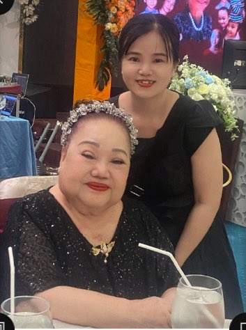 Xuân có duyên gặp được nghệ sĩ Ngọc Giàu, cô nay 80 tuổi mà vẫn ca hay số dzách luôn cả nhà ơi!