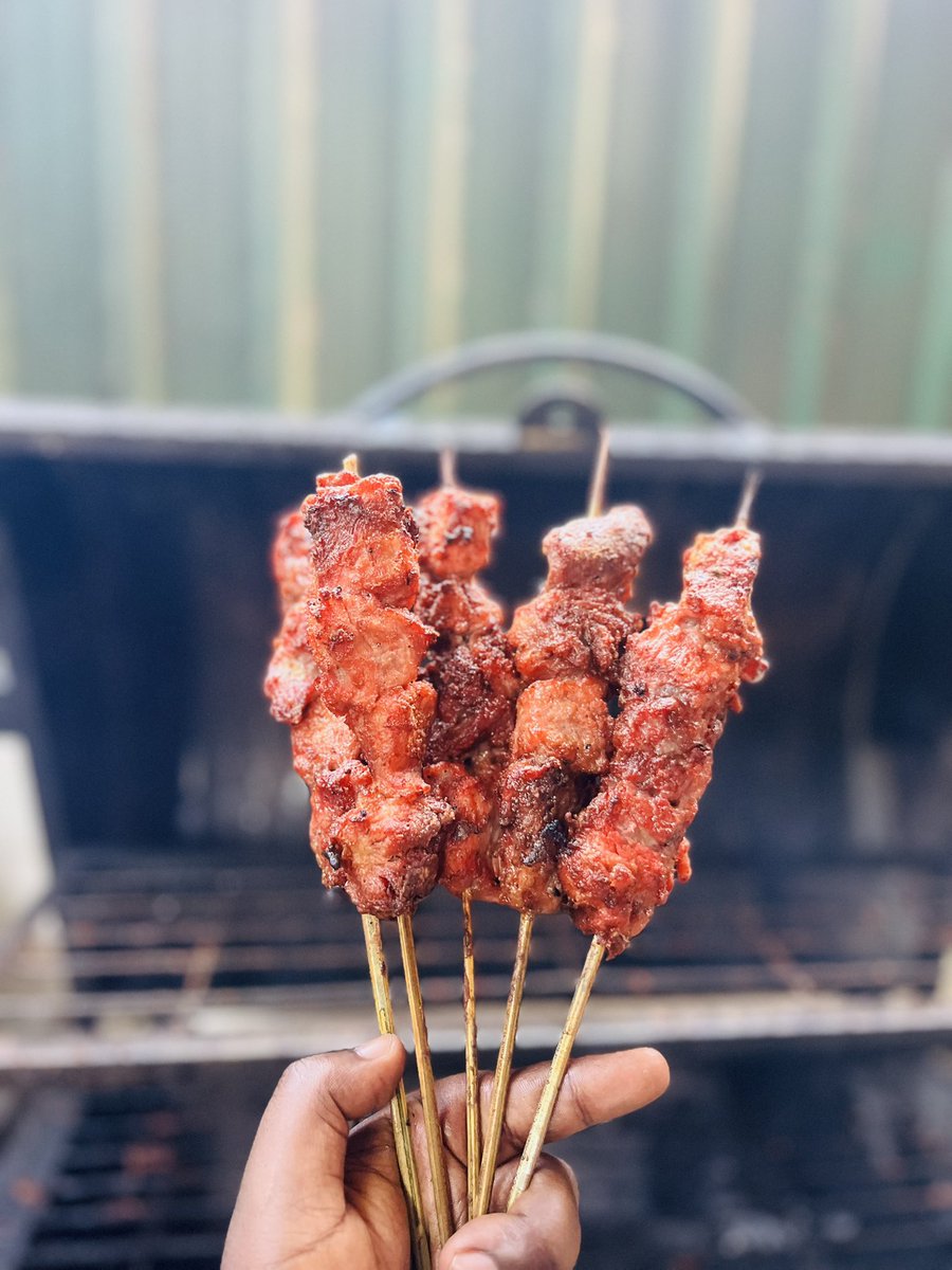 Brighto_Dynasty's tweet image. Pork is ready guys muliwa????????????????
0785769070/0704050726