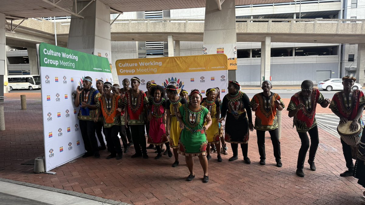 ricardomackenzi's tweet image. We welcoming delegates to the @g20org culture working group at @Airports_ZA in Cape Town.
A great weekend to host the world in Cape Town! 😀✈️🇿🇦