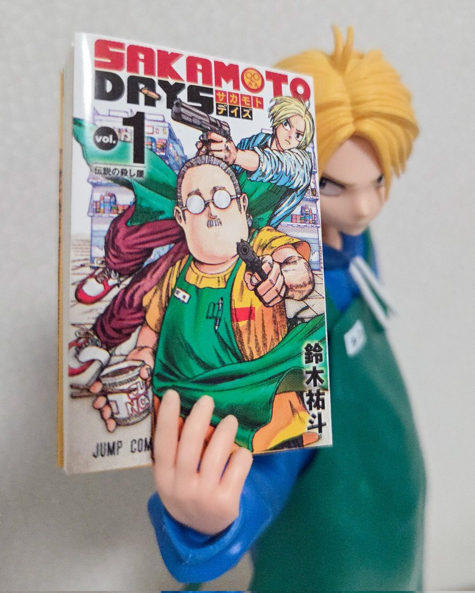 딱 어울리는 전시 자리 찾아버림🤭