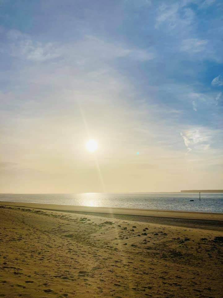 FrannyReilly's tweet image. Morning you lovely people around the world 馃憢 鈽曪笍 馃寧
Happy Friday 馃尋
It's brightening up here in Fife 馃尋 馃寠 馃彺鬆仹鬆仮鬆伋鬆仯鬆伌鬆伩
Hope your all doing well and having a good week 馃
Have a nice day whatever your doing 馃泹 馃彙 馃拹 馃尋
Enjoy your weekend 馃尋 馃嵒馃嵎馃
Love to you all 馃 鉂わ笍 馃グ