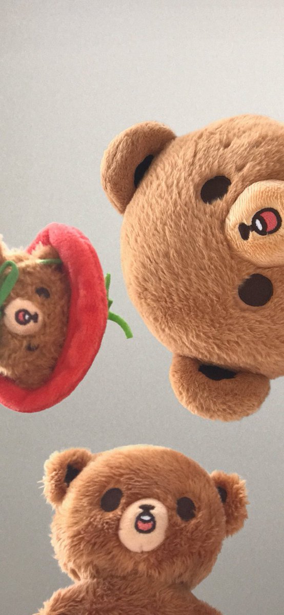 gomdo_lee_'s tweet image. 제 배경화면 어떤가요? 빤히…x3